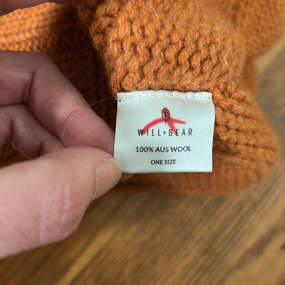 Will + Bear Tasman Wool Pom Pom Beanie Hat Ochre NWT - Picture 6 of 7